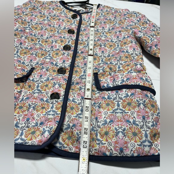 J Crew Quilted puffer lady jacket in Liberty Honeysuckle floral with PrimaLoft 2 - Picture 7 of 8